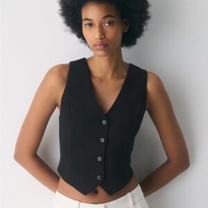 Aritzia Wilfred Pacino Vest Crepette Size 8 NEW